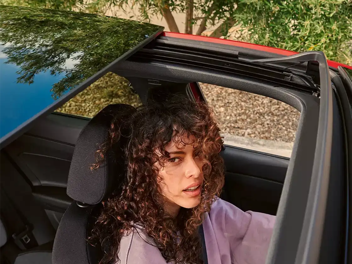 Volkswagen Taigo panoramic sunroof