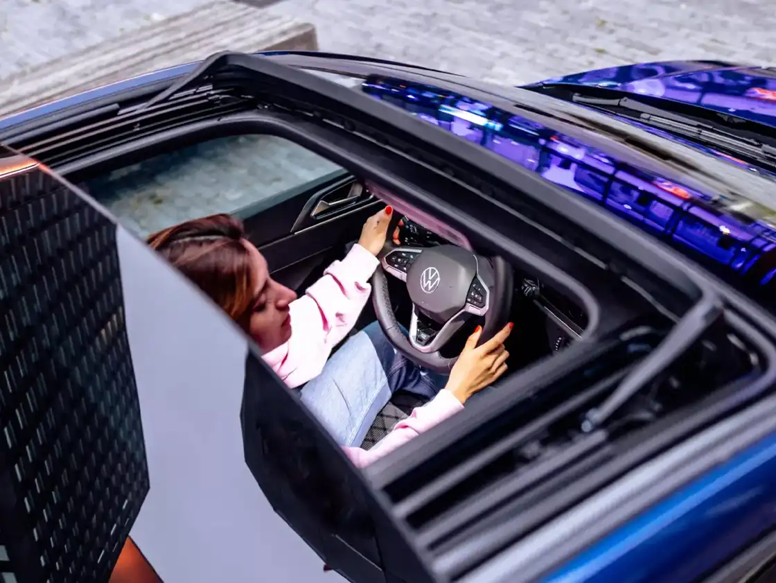 Volkswagen Polo panoramic sunroof