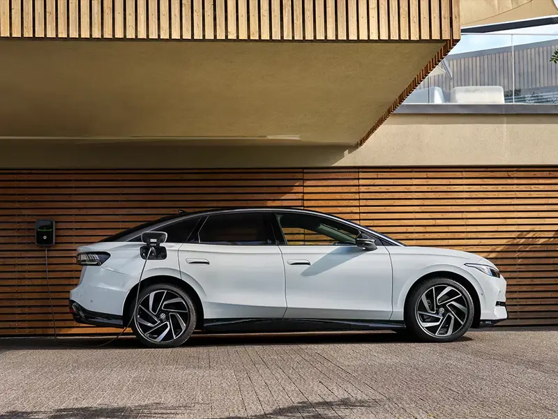 Volkswagen ID.7 charging